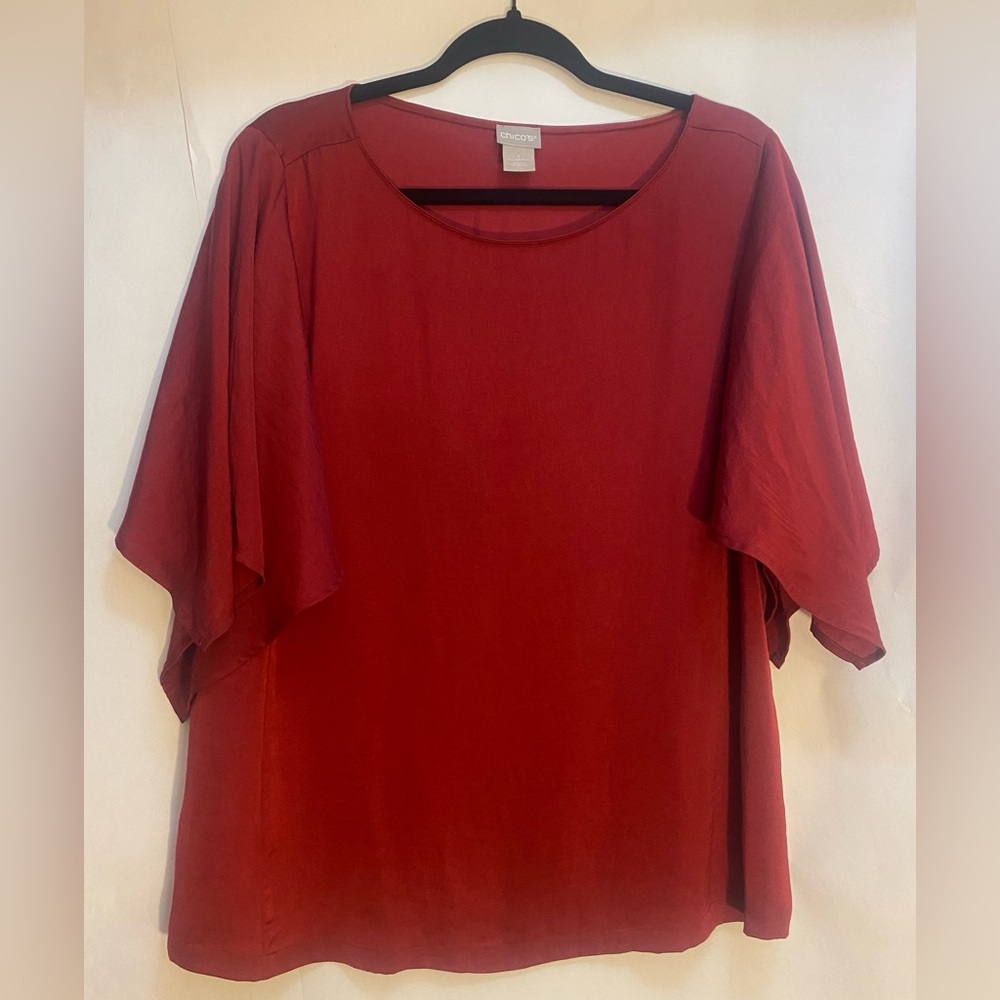 Chico's Red Flutter Butterfly Sleeve Blouse Scoop Neck Silk Feel Top Size 1 8/10